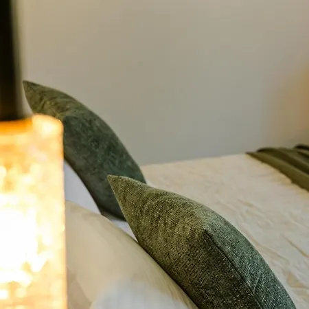 X Luxury * Argostoli (Kefalonia)