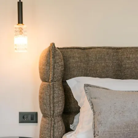 X Luxury * Argostoli (Kefalonia)