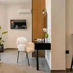 X Luxury شقة أرغوستولي