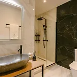 X Luxury