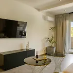 X Luxury Apartmán